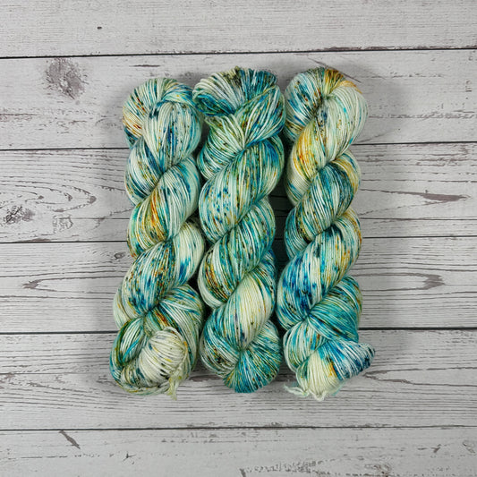 Alora Creek In stock